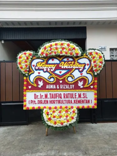Papan Bunga Pernikahan siraman