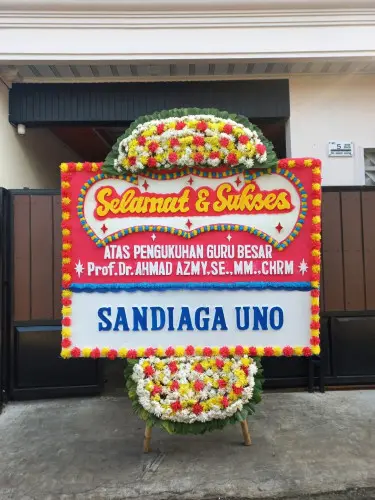 Papan Bunga Opening siraman